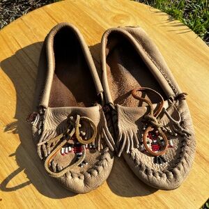 Minnetonka Tan Suede Fringe Moccasins with Beadwork